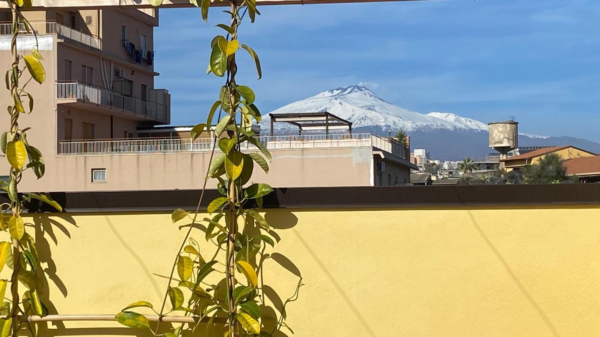 Case Vacanze Il Sorriso Catania Exterior photo