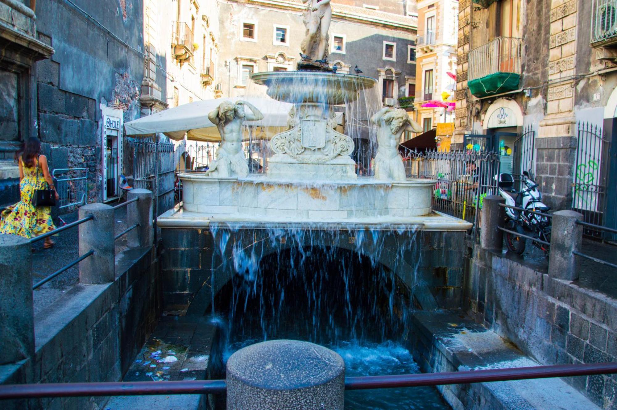 Case Vacanze Il Sorriso Catania Exterior photo