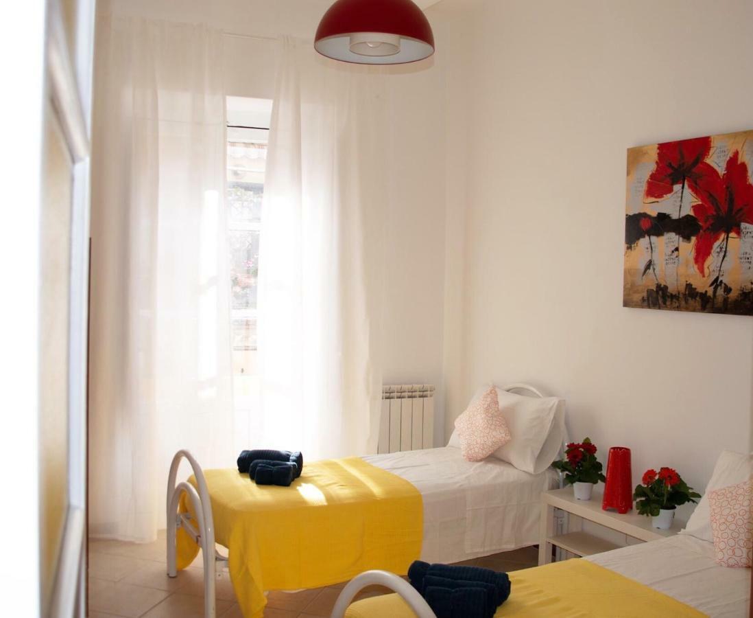 Case Vacanze Il Sorriso Catania Exterior photo